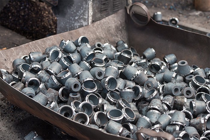 东港网架锥头车间